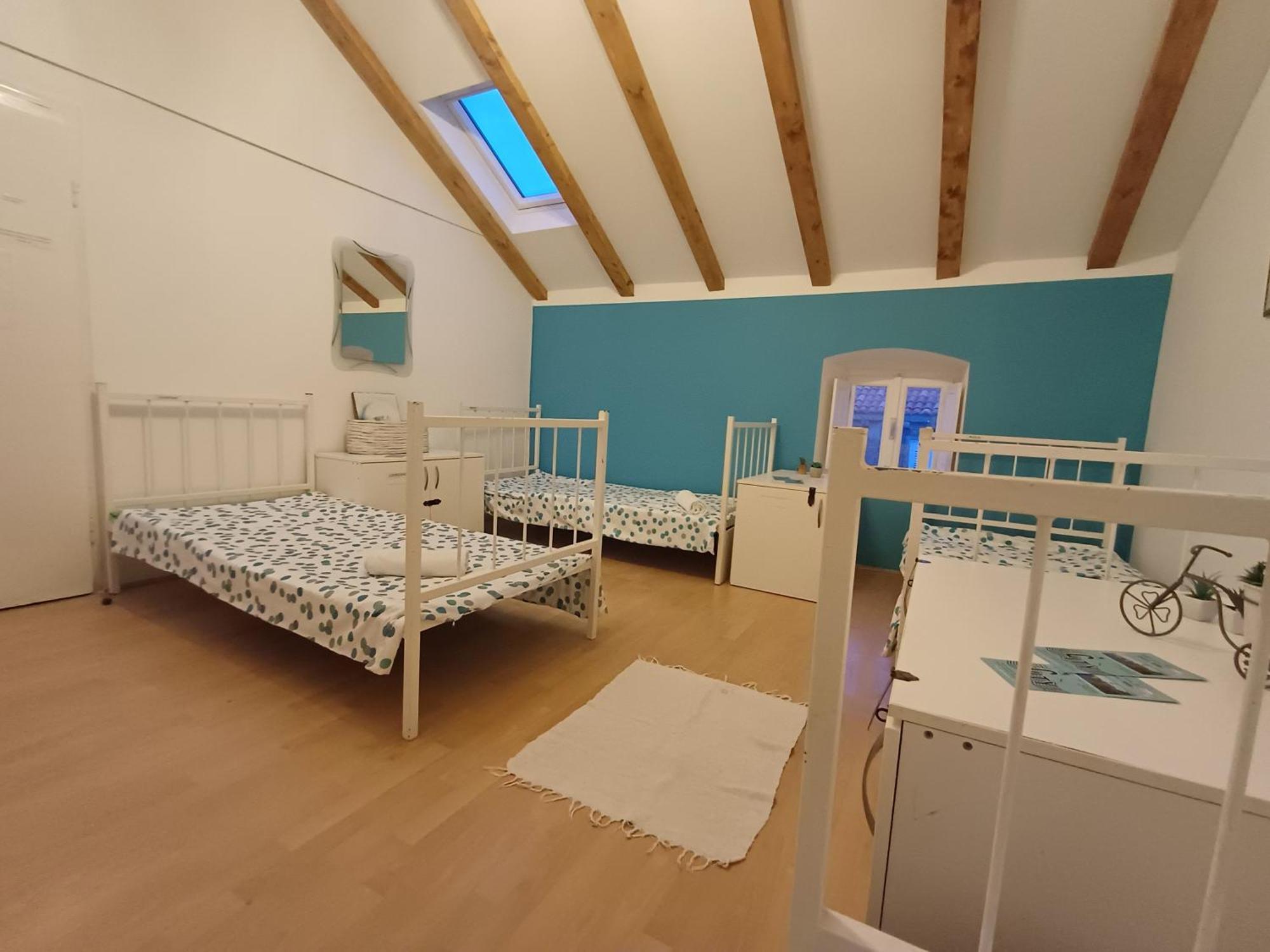 City Walls Hostel Дубровник Экстерьер фото
